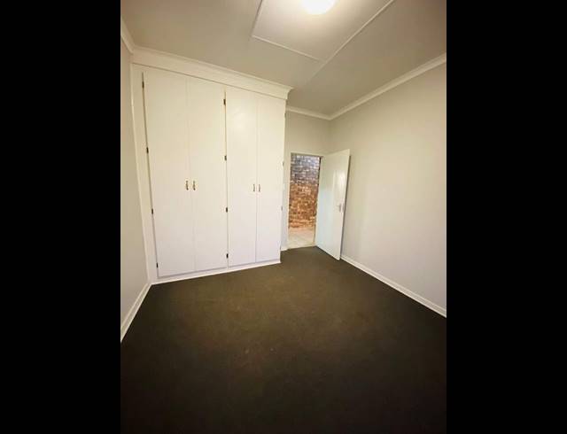 2 BEDROOM APARTMENT FOR SALE IN TRICHARDT